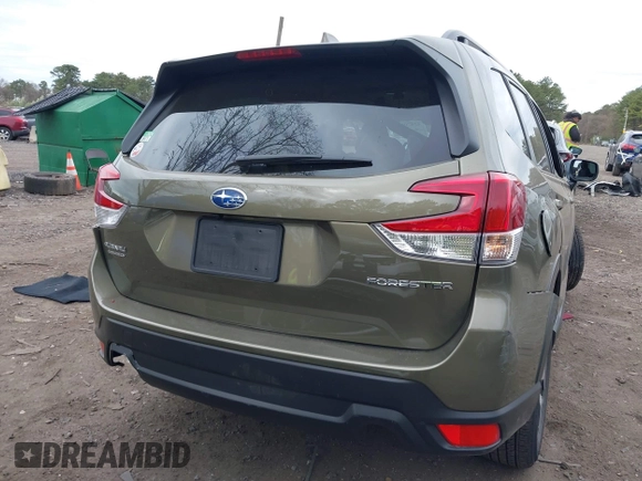 2023 Subaru Forester Premium with VIN JF2SKAEC2PH537266, listed as a IAAI auction lot 42070079 with 4,611 mi miles. Bid and sale history available at carsss.com. Image 15.