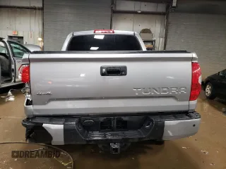 2021 Toyota Tundra Platinum z VIN 5TFAY5F17MX008071, wystawiony jako Copart lot #44320385 z przebiegiem 59 398 mil mil oraz Szkoda całkowita • Salvage title. Historia ofert i sprzedaży dostępna na DreamBid. Obrazek 6.