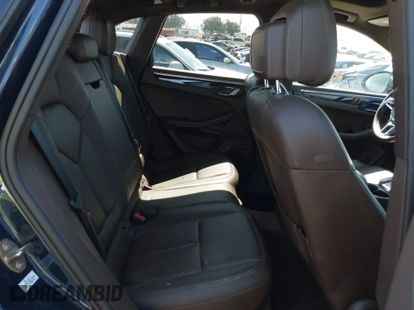 2016 Porsche Macan S with VIN WP1AB2A57GLB45998, listed as a IAAI auction lot 42625580 with 48,439 mi miles and . Bid and sale history available at DreamBid. Image 8.