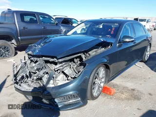 2014 Mercedes-Benz S-Class S 550 with VIN WDDUG8CB0EA040062, listed as a IAAI auction lot 41284147 with 141,060 mi miles. Bid and sale history available at carsss.com. Image 17.