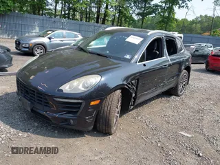2015 Porsche Macan S with VIN WP1AB2A5XFLB63720, listed as a IAAI auction lot 42423527 with 118,636 mi miles and . Bid and sale history available at DreamBid. Image 2.