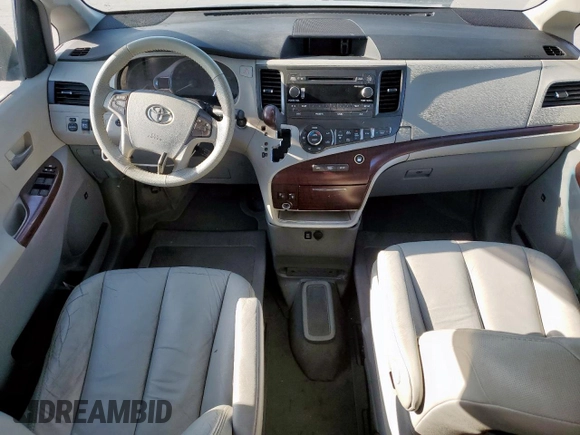 2011 Toyota Sienna XLE AAS with VIN 5TDYK3DCXBS104773, listed as a Copart auction lot 53211275 with 0 mi miles and Clean Title. Bid and sale history available at carsss.com. Image 8.