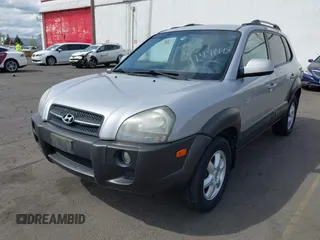 2005 Hyundai Tucson GLS with VIN KM8JN72D55U048197, listed as a IAAI auction lot 42011506 with 157,130 mi miles and . Bid and sale history available at DreamBid. Image 2.