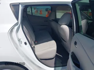2013 Nissan LEAF SL z VIN 1N4AZ0CP8DC413085, wystawiony jako IAAI lot #42029432 z przebiegiem 62 076 mil mil oraz . Historia ofert i sprzedaży dostępna na DreamBid. Obrazek 8.