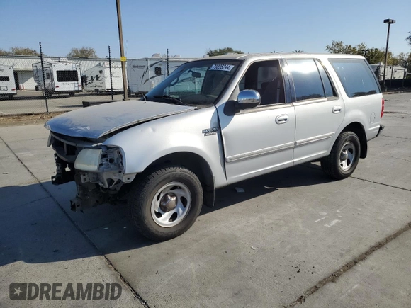 1997 Ford Expedition XLT z VIN 1FMEU1768VLA49281, wystawiony jako Copart lot #79895244 z przebiegiem 73 188 mil mil oraz Szkoda całkowita • Salvage title. Historia ofert i sprzedaży dostępna na DreamBid. Obrazek 1.