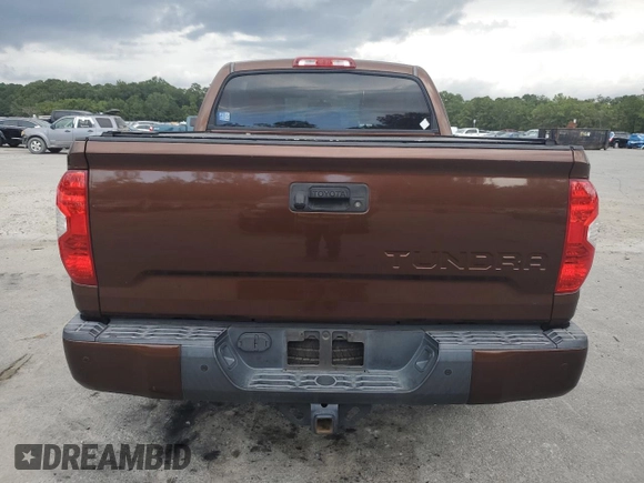 2015 Toyota Tundra Platinum z VIN 5TFGY5F15FX190172, wystawiony jako Copart lot #70645734 z przebiegiem 265 516 mil mil oraz Szkoda całkowita • Salvage title. Historia ofert i sprzedaży dostępna na DreamBid. Obrazek 6.