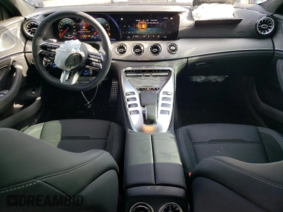 2022 Mercedes-Benz AMG GT 53 z VIN W1K7X6BB0NA047211, wystawiony jako Copart lot #68858174 z przebiegiem 7 868 mil mil oraz Nie do naprawy • Non repairable. Historia ofert i sprzedaży dostępna na DreamBid. Obrazek 8.