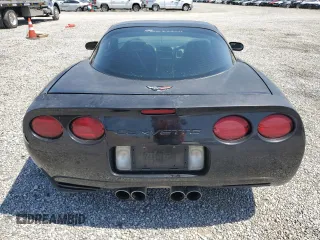 2004 Chevrolet Corvette with VIN 1G1YY22G145116083, listed as a Copart auction lot 52054735 with 158,087 mi miles and Salvage Title. Bid and sale history available at carsss.com. Image 6.