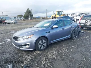 2012 Kia Optima Hybrid with VIN KNAGM4AD5C5022673, listed as a IAAI auction lot 41506860 with 121,982 mi miles. Bid and sale history available at carsss.com. Image 18.