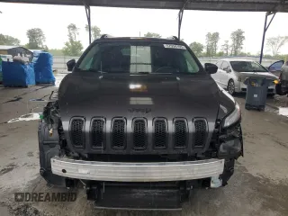 2016 Jeep Cherokee Sport z VIN 1C4PJLAB9GW371386, wystawiony jako Copart lot #57554195 z przebiegiem 158 250 mil mil oraz Szkoda całkowita • Salvage title. Historia ofert i sprzedaży dostępna na DreamBid. Obrazek 5.