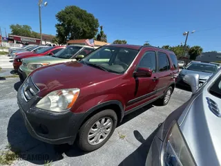 2006 Honda CR-V EX with VIN JHLRD68876C017249, listed as a Copart auction lot 52216045 with 204,819 mi miles and Clean Title. Bid and sale history available at carsss.com. Image 2.