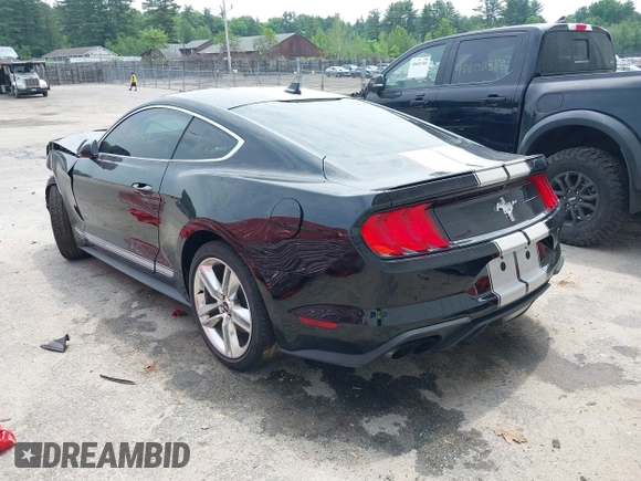 2021 Ford Mustang EcoBoost z VIN 1FA6P8TH4M5117245, wystawiony jako IAAI lot #39793267 z przebiegiem 15 913 mil mil oraz . Historia ofert i sprzedaży dostępna na DreamBid. Obrazek 3.