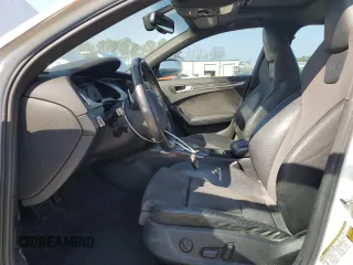 2011 Audi S4 Premium Plus z VIN WAUBGAFL7BA061061, wystawiony jako Copart lot #43745605 z przebiegiem 133 614 mil mil oraz Szkoda całkowita • Salvage title. Historia ofert i sprzedaży dostępna na DreamBid. Obrazek 7.
