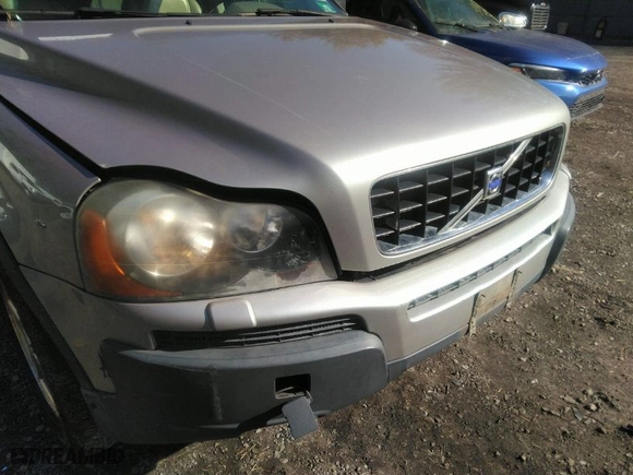2005 Volvo XC90 with VIN YV1CZ592751158058, listed as a IAAI auction lot 41516856 with NaN miles. Bid and sale history available at carsss.com. Image 6.
