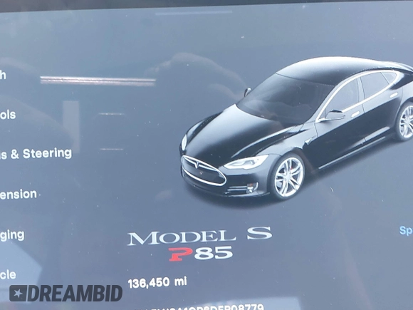 2013 Tesla Model S Performance z VIN 5YJSA1CP6DFP08779, wystawiony jako IAAI lot #42172960 z przebiegiem 136 450 mil mil oraz . Historia ofert i sprzedaży dostępna na DreamBid. Obrazek 15.