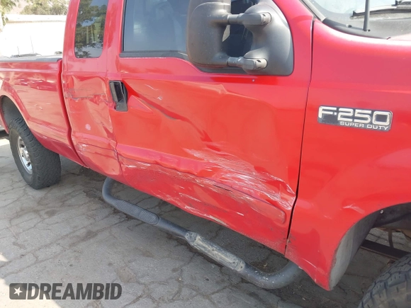 2003 Ford F-250 XL with VIN 1FTNX21SX3EA27162, listed as a IAAI auction lot 42532244 with 111,388 mi miles and . Bid and sale history available at DreamBid. Image 13.