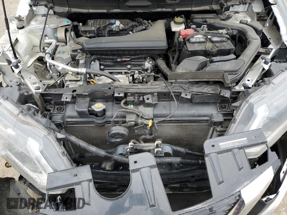 2019 Nissan Rogue SV with VIN KNMAT2MT7KP533100, listed as a Copart auction lot 44695375 with 83,773 mi miles and Salvage Title. Bid and sale history available at DreamBid. Image 12.