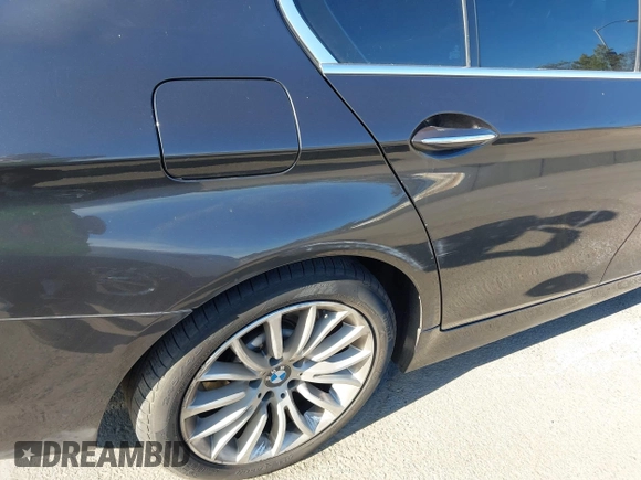 2016 BMW 5 Series 528i with VIN WBA5A5C55GG351170, listed as a IAAI auction lot 41993239 with 147,221 mi miles and . Bid and sale history available at DreamBid. Image 13.