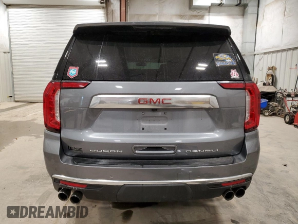 2022 GMC Yukon XL Denali with VIN 1GKS2JKL2NR231022, listed as a Copart auction lot 45096335 with 0 mi miles and Salvage Title. Bid and sale history available at carsss.com. Image 6.