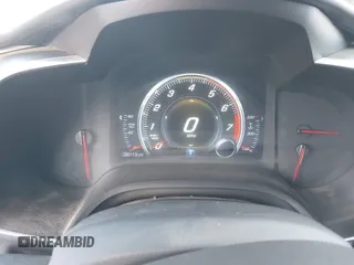 2014 Chevrolet Corvette 1LT z VIN 1G1YB2D72E5123317, wystawiony jako IAAI lot #42403964 z przebiegiem 36 113 mil mil oraz . Historia ofert i sprzedaży dostępna na DreamBid. Obrazek 7.