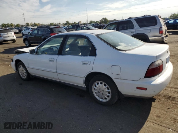 1996 Honda Accord EX with VIN 1HGCD5652TA039481, listed as a Copart auction lot 69488504 with 139,610 mi miles and Salvage Title. Bid and sale history available at DreamBid. Image 2.