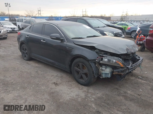 2014 Kia Optima LX with VIN 5XXGM4A73EG280685, listed as a IAAI auction lot 41190691 with 153,957 mi miles. Bid and sale history available at carsss.com. Image 1.