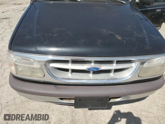1996 Ford Explorer XL with VIN 1FMDU32XXTZB16075, listed as a Copart auction lot 51366585 with 105,686 mi miles and Clean title. Bid and sale history available at DreamBid. Image 12.