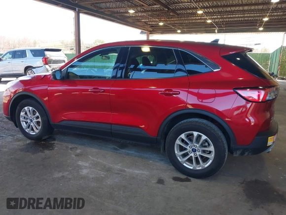 2022 Ford Escape SE с VIN 1FMCU9G64NUA01499, выставлен на аукционе IAAI как лот 41968465 с пробегом 15 754 миль миль и . История ставок и продаж доступна на DreamBid. Изображение 3.