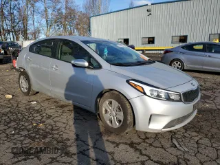 2018 Kia Forte LX with VIN 3KPFK4A7XJE281126, listed as a Copart auction lot 84199854 with 98,902 mi miles and Salvage Title. Bid and sale history available at carsss.com. Image 4.