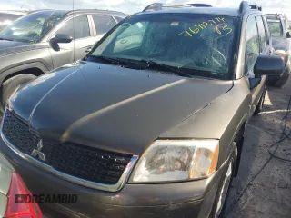 2010 Mitsubishi Endeavor LS with VIN 4A4JM2AS1AE015592, listed as a Copart auction lot 76712774 with 71,140 mi miles and Non Repairable. Bid and sale history available at carsss.com. Image 5.