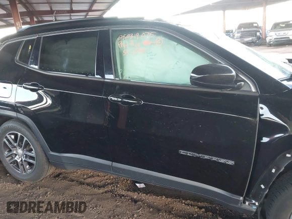 2018 Jeep Compass Latitude with VIN 3C4NJCBBXJT467997, listed as a IAAI auction lot 41871545 with 79,352 mi miles and . Bid and sale history available at DreamBid. Image 14.