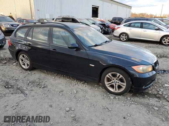 2008 BMW 3 Series 328xi z VIN WBAVT73508FZ37661, wystawiony jako Copart lot #82844114 z przebiegiem 188 089 mil mil oraz Czysty tytuł • Clean title. Historia ofert i sprzedaży dostępna na DreamBid. Obrazek 4.