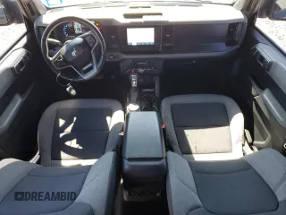 2022 Ford Bronco with VIN 1FMDE5BH6NLB01029, listed as a Copart auction lot 45603155 with 98,385 mi miles and Salvage Title. Bid and sale history available at DreamBid. Image 8.