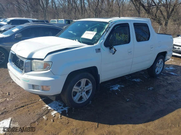 2013 Honda Ridgeline RTL with VIN 5FPYK1F54DB015461, listed as a IAAI auction lot 41601818 with 107,211 mi miles. Bid and sale history available at carsss.com. Image 18.