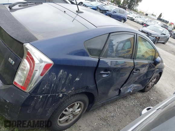 2012 Toyota Prius One with VIN JTDKN3DU2C1548699, listed as a IAAI auction lot 41920367 with 329,812 mi miles. Bid and sale history available at carsss.com. Image 14.