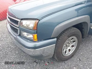 2006 Chevrolet Silverado 1500 LT3 with VIN 1GCEK19Z06Z198252, listed as a IAAI auction lot 42016369 with 317,834 mi miles and . Bid and sale history available at DreamBid. Image 6.