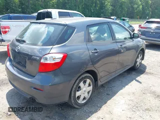 2009 Toyota Matrix z VIN 2T1KU40EX9C009131, wystawiony jako IAAI lot #42478822 z przebiegiem 177 305 mil mil oraz . Historia ofert i sprzedaży dostępna na DreamBid. Obrazek 4.