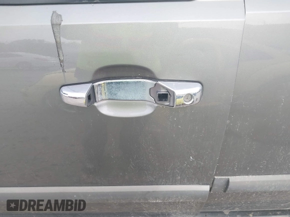 2007 Chevrolet Tahoe LTZ z VIN 1GNFK13047J273945, wystawiony jako IAAI lot #42217598 z przebiegiem Nie podano mil oraz . Historia ofert i sprzedaży dostępna na DreamBid. Obrazek 6.