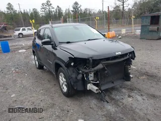 2018 Jeep Compass Sport with VIN 3C4NJCAB1JT286093, listed as a IAAI auction lot 41770377 with 83,354 mi miles. Bid and sale history available at carsss.com. Image 1.