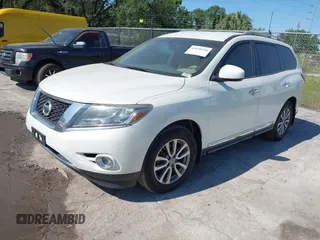 2015 Nissan Pathfinder SL with VIN 5N1AR2MN1FC608088, listed as a IAAI auction lot 42050710 with 102,532 mi miles and . Bid and sale history available at DreamBid. Image 2.