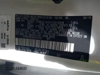 2011 Toyota Sienna XLE AAS with VIN 5TDYK3DC8BS045352, listed as a IAAI auction lot 41401955 with 142,492 mi miles and . Bid and sale history available at DreamBid. Image 9.