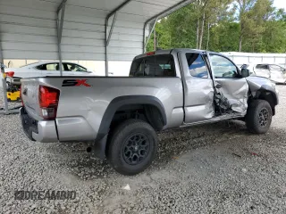 2020 Toyota Tacoma SR z VIN 3TYSX5EN1LT000617, wystawiony jako Copart lot #55799205 z przebiegiem 51 584 mil mil oraz Szkoda całkowita • Salvage title. Historia ofert i sprzedaży dostępna na DreamBid. Obrazek 3.