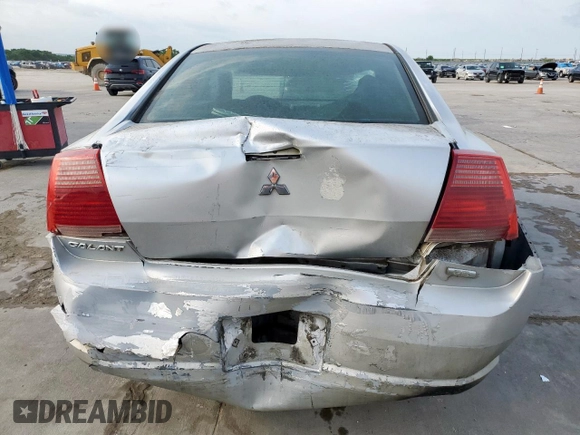 2005 Mitsubishi Galant ES z VIN 4A3AB36F35E052578, wystawiony jako Copart lot #54779195 z przebiegiem 333 528 mil mil oraz Szkoda całkowita • Salvage title. Historia ofert i sprzedaży dostępna na DreamBid. Obrazek 6.