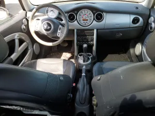 2003 MINI Cooper Hardtop with VIN WMWRC33453TJ52080, listed as a Copart auction lot 53992385 with 60,622 mi miles and Clean Title. Bid and sale history available at carsss.com. Image 8.