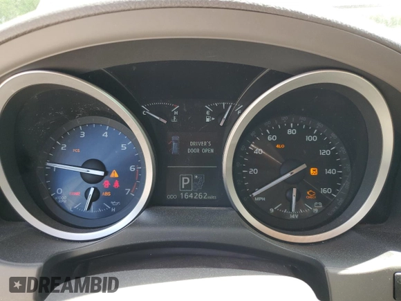 2014 Toyota Land Cruiser z VIN JTMHY7AJ3E4025017, wystawiony jako Copart lot #51642515 z przebiegiem 164 262 mil mil oraz Szkoda całkowita • Salvage title. Historia ofert i sprzedaży dostępna na DreamBid. Obrazek 9.