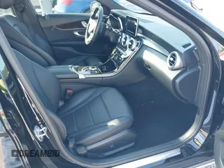 2018 Mercedes-Benz C 300 with VIN WDDWF4JB2JR348319, listed as a IAAI auction lot 42223258 with 64,527 mi miles and . Bid and sale history available at DreamBid. Image 5.