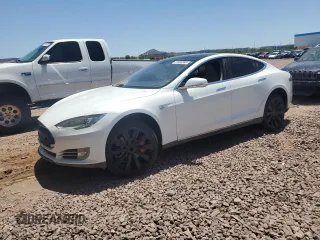 2013 Tesla Model S with VIN 5YJSA1DG5DFP03667, listed as a Copart auction lot 57685985 with 87,146 mi miles and Clean title. Bid and sale history available at DreamBid. Image 1.