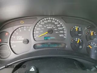2004 Chevrolet Silverado 1500 Z71 with VIN 1GCEK19T84Z154525, listed as a Copart auction lot 54240895 with 228,359 mi miles and Salvage Title. Bid and sale history available at DreamBid. Image 9.