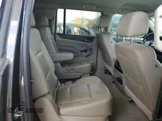 2019 GMC Yukon XL SLT Standard Edition z VIN 1GKS2JKC3KR233809, wystawiony jako Copart lot #56598965 z przebiegiem 109 077 mil mil oraz Czysty tytuł • Clean title. Historia ofert i sprzedaży dostępna na DreamBid. Obrazek 11.