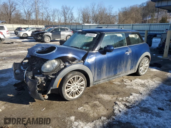 2014 MINI Hardtop S with VIN WMWXM7C51ET986340, listed as a Copart auction lot 42390825 with 71,558 mi miles and Salvage Title. Bid and sale history available at DreamBid. Image 1.